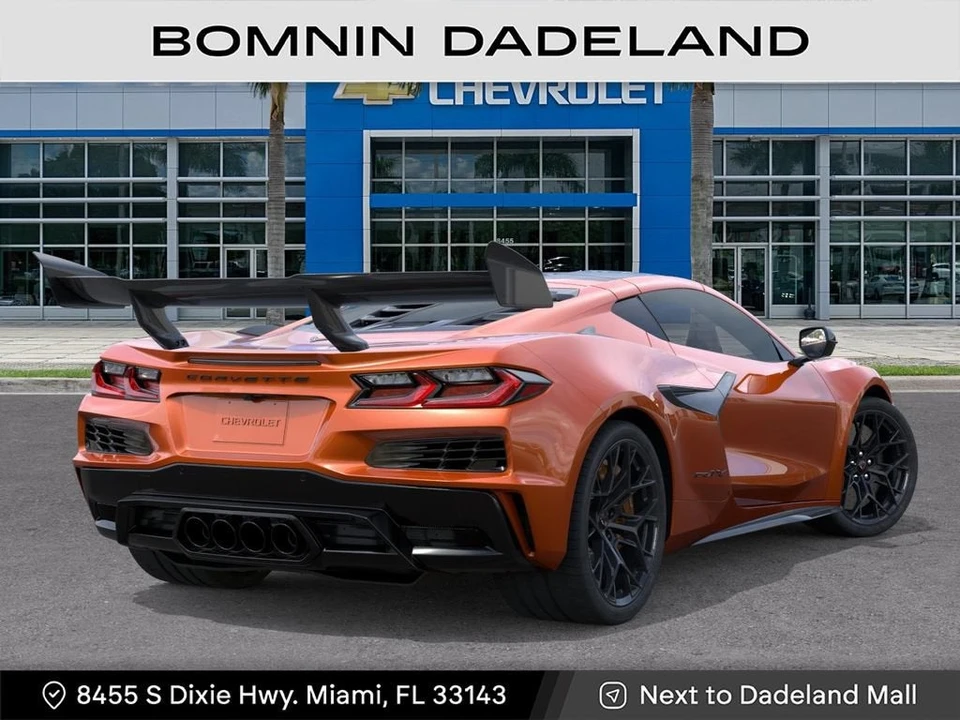 2027 Chevrolet Corvette C8 ZR1X - Image 5 of 31