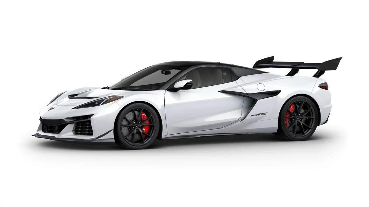 2027 Chevrolet Corvette C8 ZR1X - Image 2 of 11