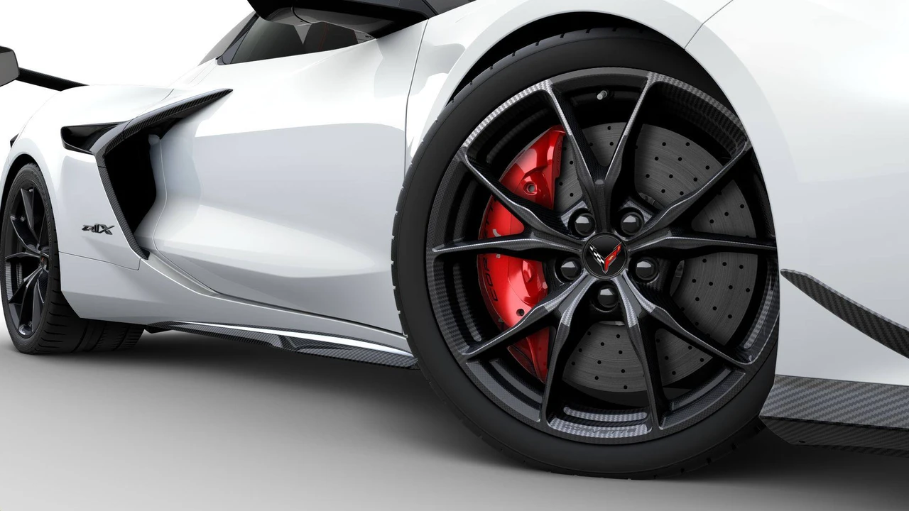 2027 Chevrolet Corvette C8 ZR1X - Image 6 of 11