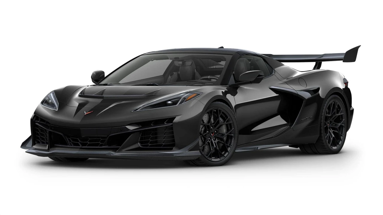 2027 Chevrolet Corvette C8 ZR1X - Image 25 of 31