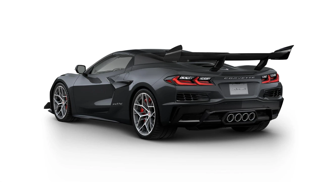 2027 Chevrolet Corvette C8 ZR1X - Image 27 of 31