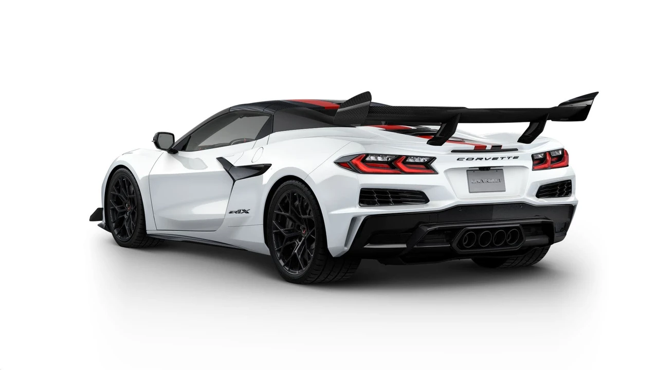 2027 Chevrolet Corvette C8 ZR1X - Image 3 of 11
