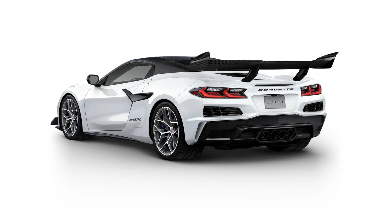 2027 Chevrolet Corvette C8 ZR1X - Image 3 of 11