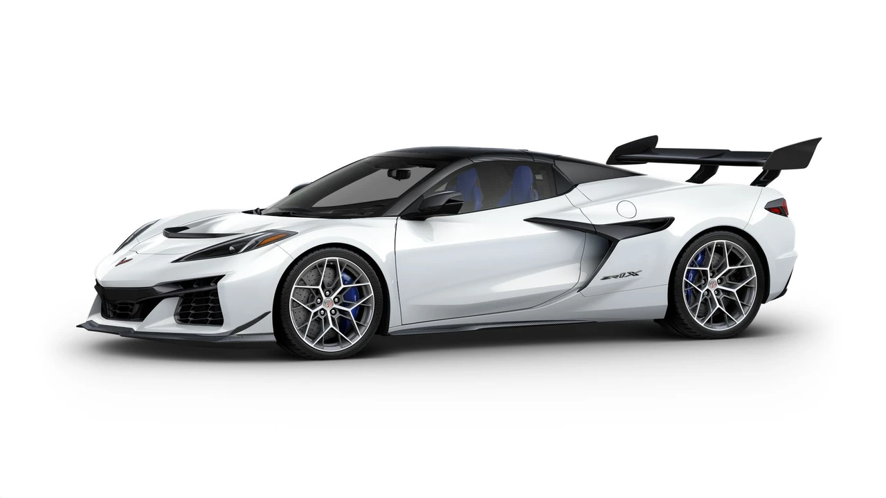 2027 Chevrolet Corvette C8 ZR1X - Image 2 of 11