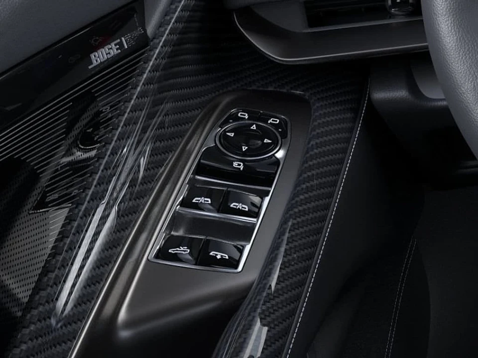 2027 Chevrolet Corvette C8 ZR1X - Image 22 of 24
