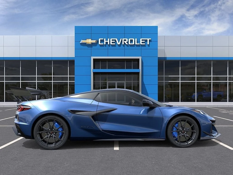 2027 Chevrolet Corvette C8 ZR1X - Image 5 of 24