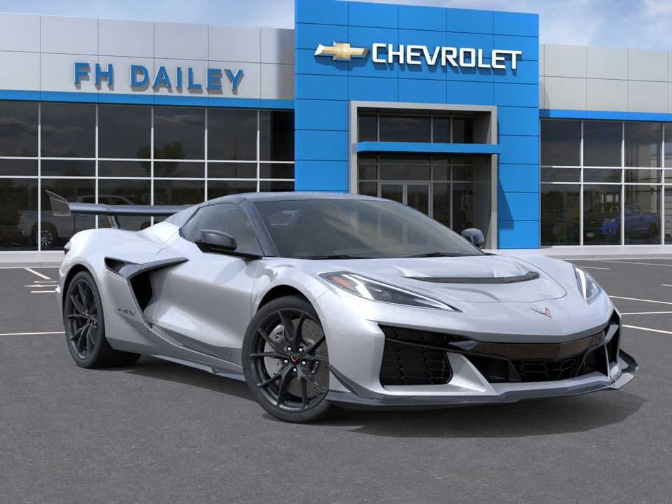 2027 Chevrolet Corvette C8 ZR1X - Image 7 of 31