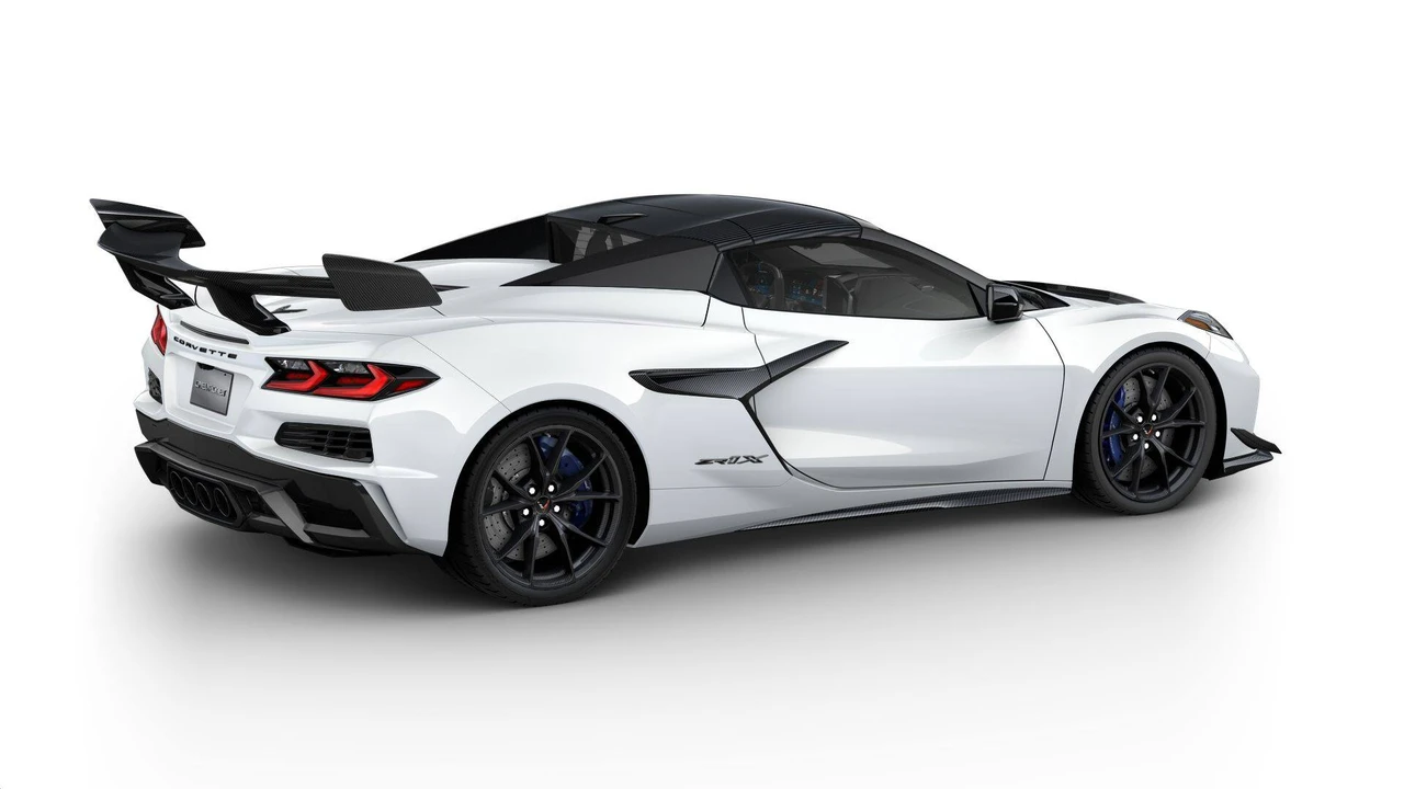 2027 Chevrolet Corvette C8 ZR1X - Image 4 of 11