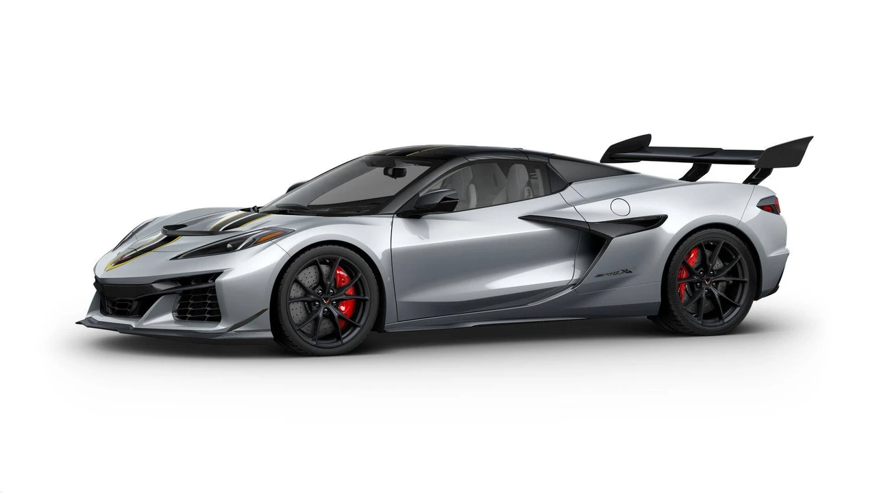 2027 Chevrolet Corvette C8 ZR1X - Image 3 of 12