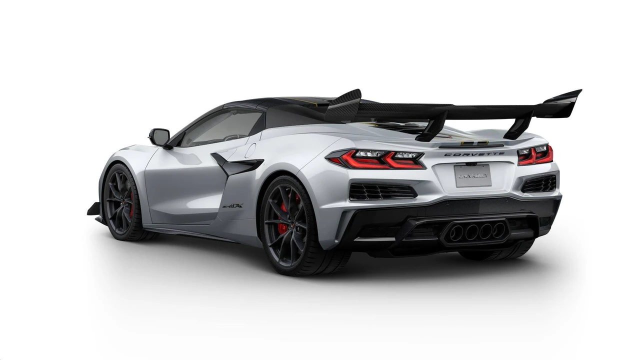 2027 Chevrolet Corvette C8 ZR1X - Image 4 of 12