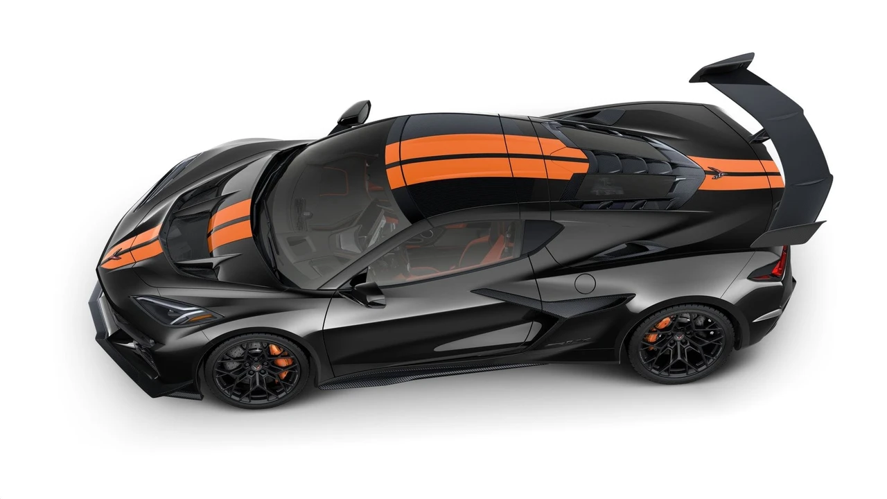 2027 Chevrolet Corvette C8 ZR1X - Image 7 of 11
