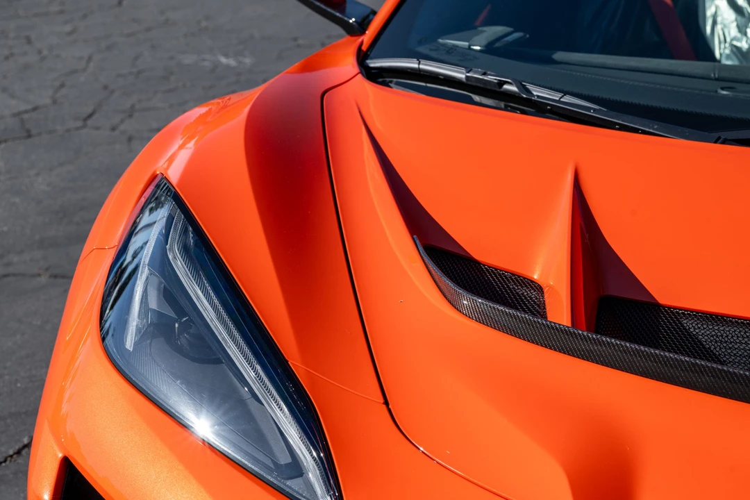 2027 Chevrolet Corvette C8 ZR1X - Image 30 of 31