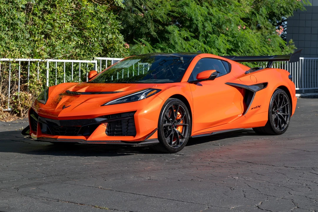 2027 Chevrolet Corvette C8 ZR1X - Image 2 of 31