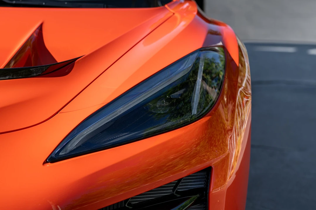2027 Chevrolet Corvette C8 ZR1X - Image 21 of 31