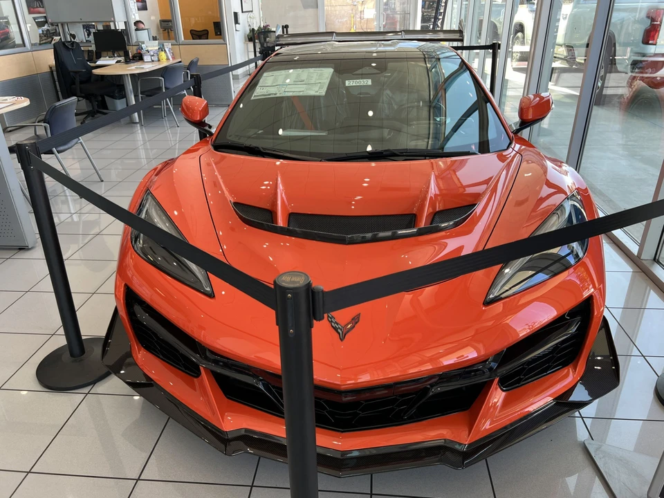 2027 Chevrolet Corvette C8 ZR1X - Image 14 of 31