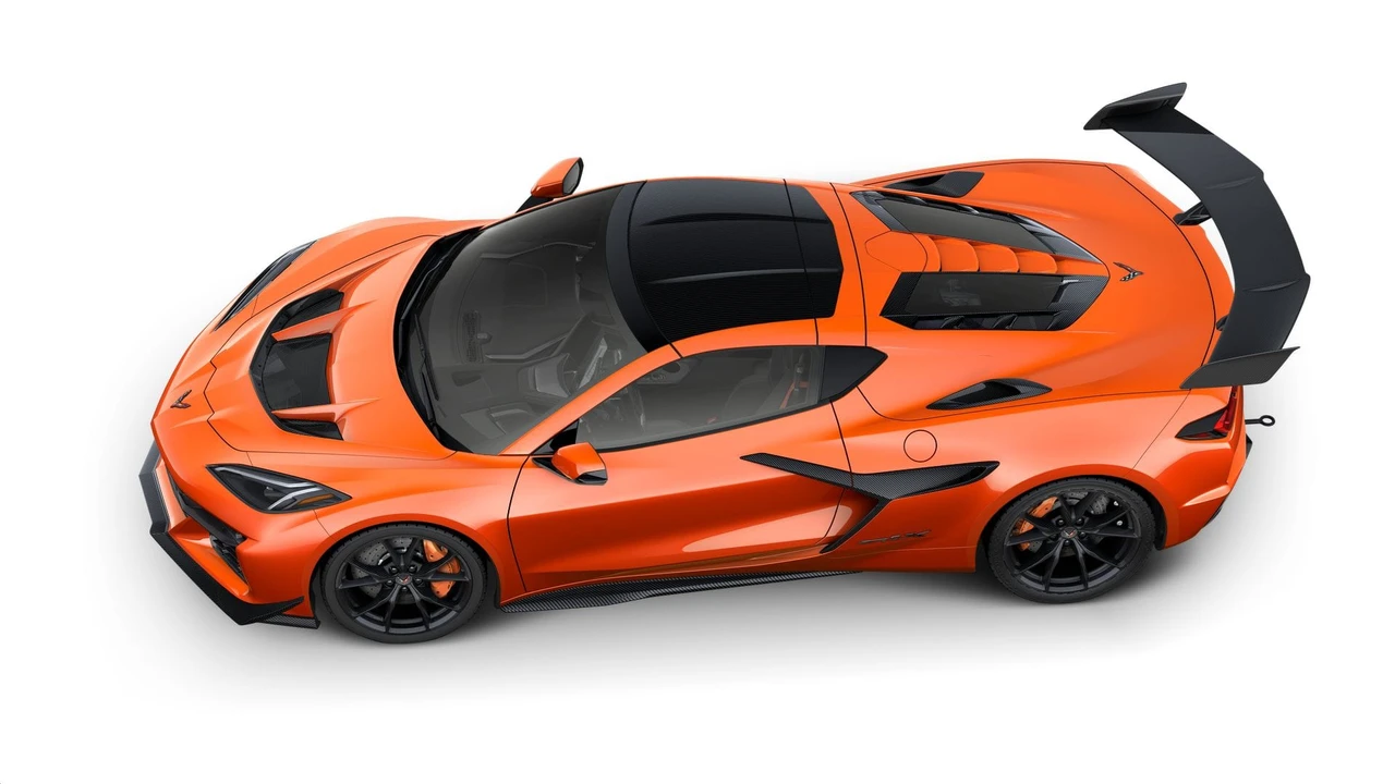 2027 Chevrolet Corvette C8 ZR1X - Image 7 of 11