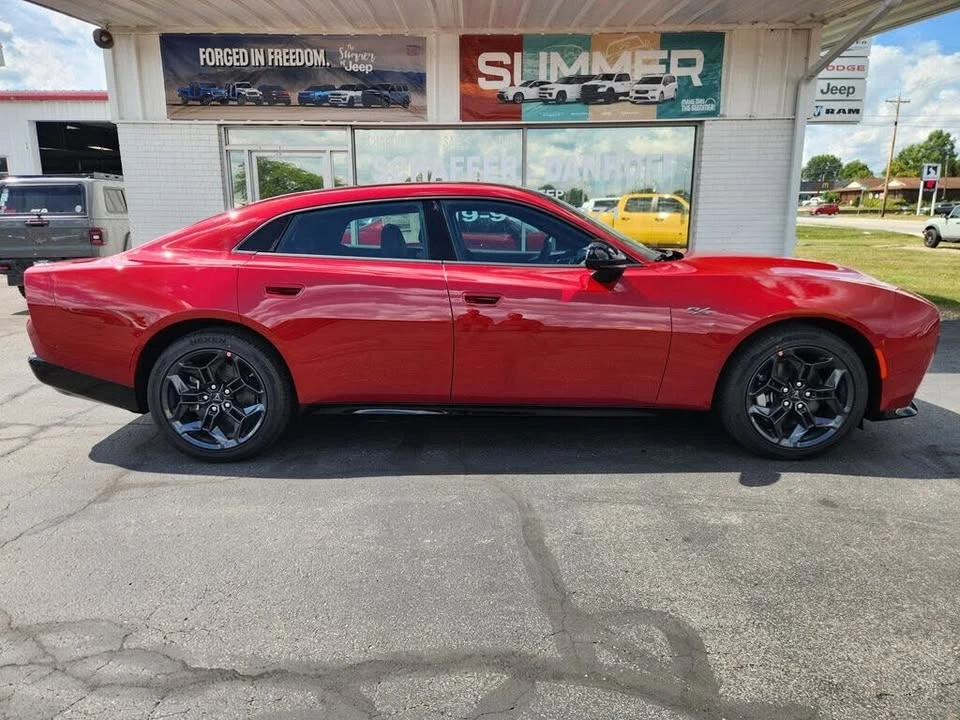 2027 Dodge Charger - Image 2 of 20