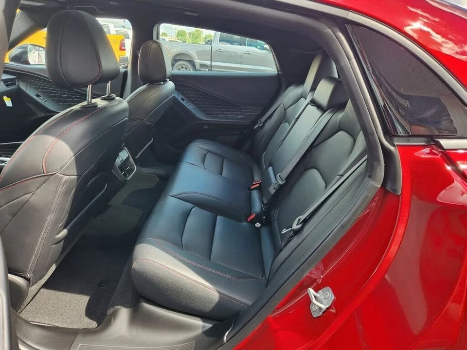 2027 Dodge Charger - Image 14 of 20