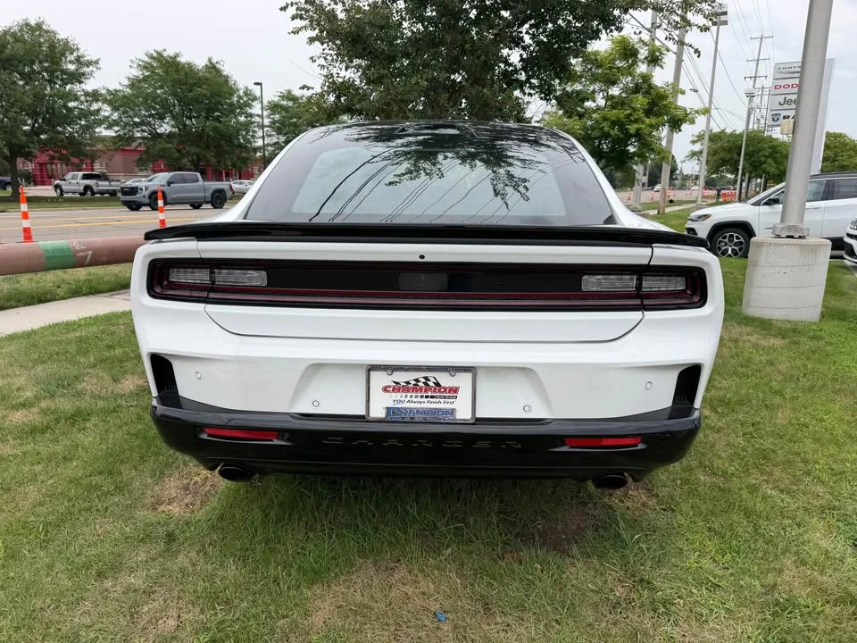 2027 Dodge Charger 8th Gen - Image 4 of 7