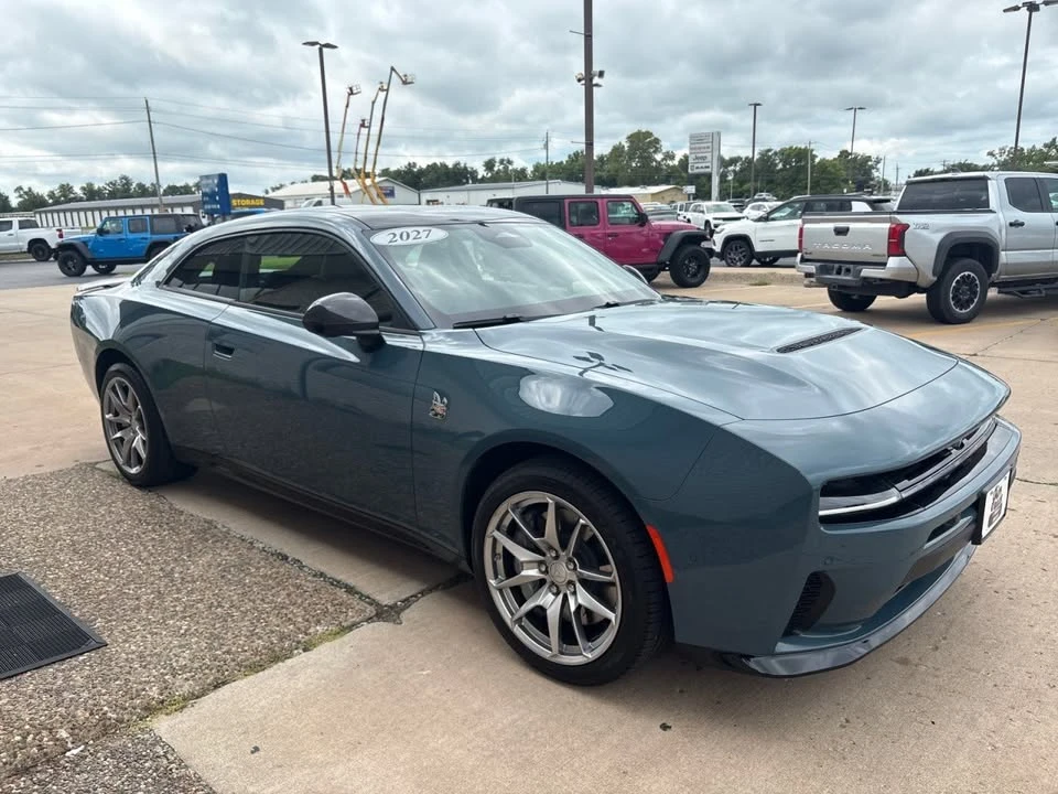 2027 Dodge Charger 8th Gen - Image 6 of 20