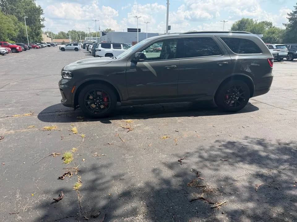 2027 Dodge Durango SRT Hellcat 3rd Gen - Image 4 of 4
