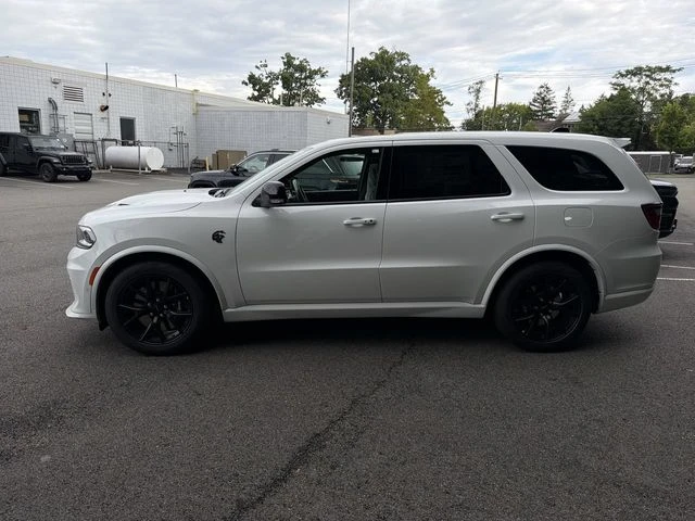 2027 Dodge Durango SRT Hellcat 3rd Gen - Image 5 of 18