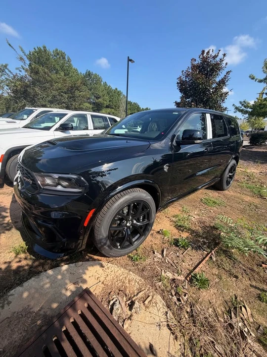 2027 Dodge Durango SRT Hellcat 3rd Gen - Image 8 of 12