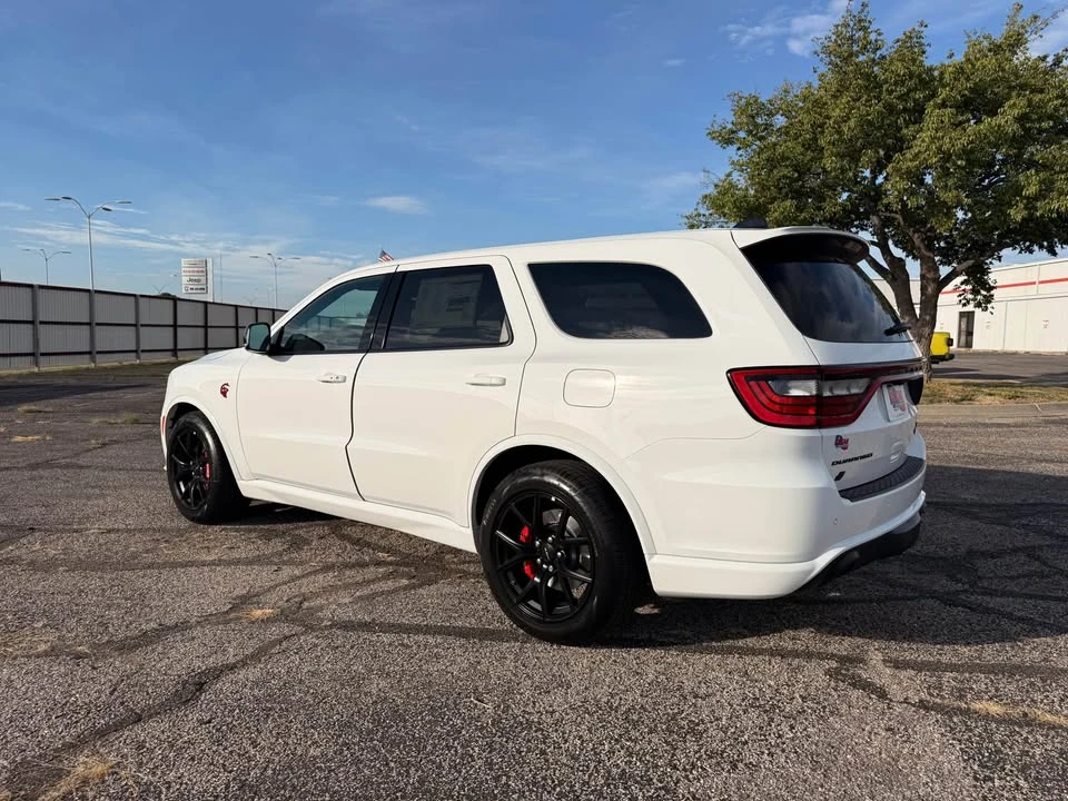 2027 Dodge Durango SRT Hellcat 3rd Gen - Image 5 of 16
