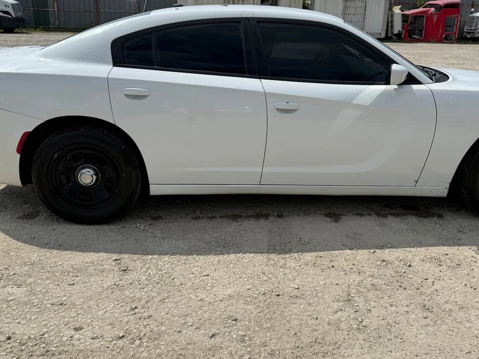 2027 Dodge Charger 8th Gen - Image 6 of 8