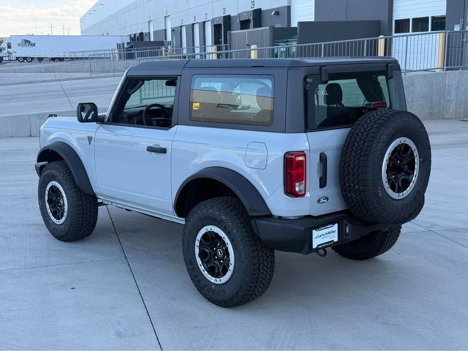 2027 Ford Bronco 6th Gen - Image 5 of 15