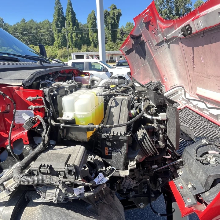2027 Ford F-Series - Image 25 of 29