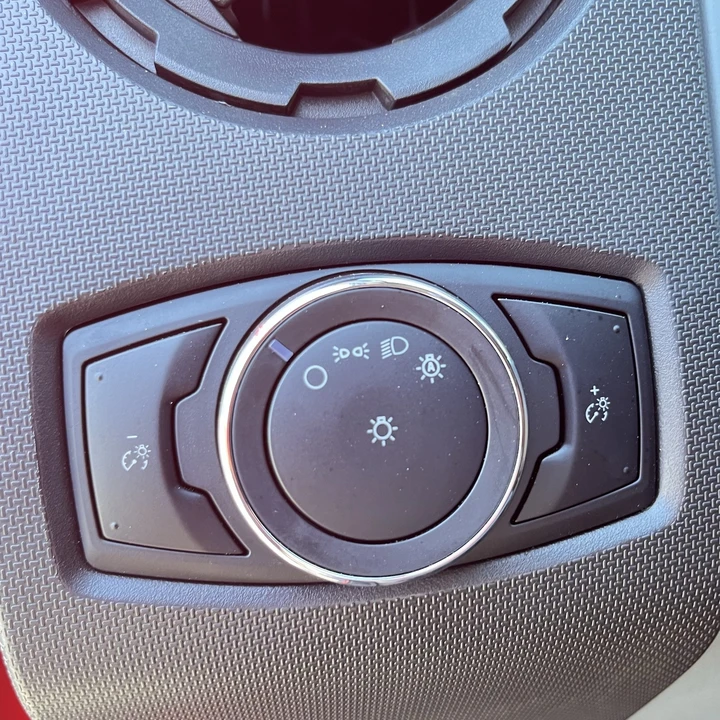 2027 Ford F-Series - Image 17 of 29