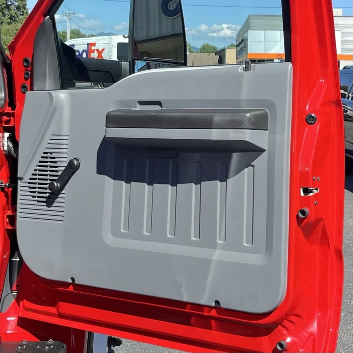 2027 Ford Super Duty 5th Gen - Image 14 of 29