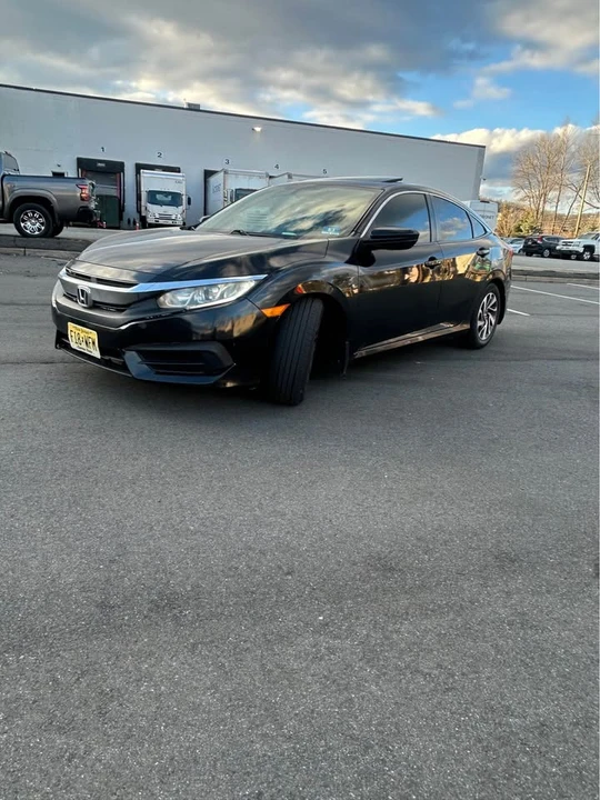 2027 Honda Civic 11th Gen - Image 2 of 4