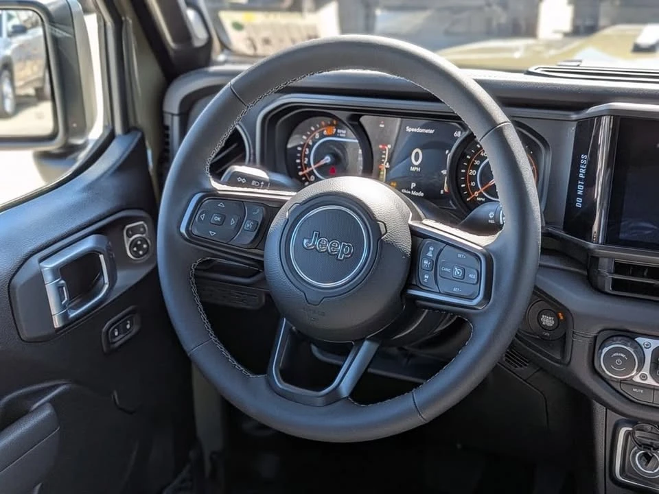 2027 Jeep JL Wrangler - Image 15 of 20