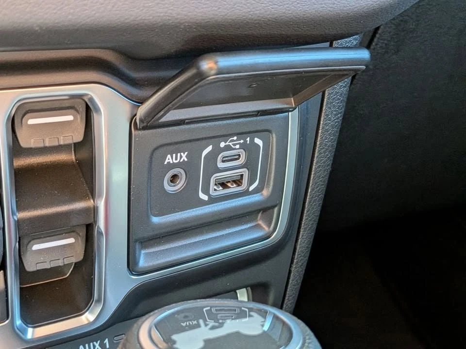 2027 Jeep JL Wrangler - Image 20 of 20