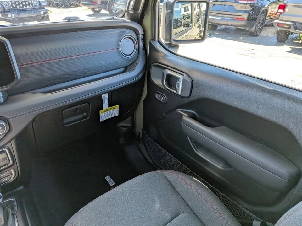2027 Jeep JL Wrangler - Image 16 of 20