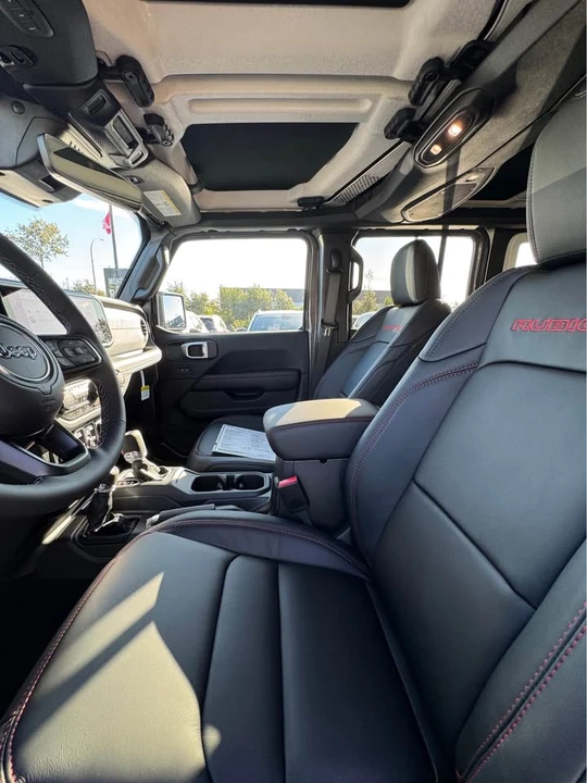 2027 Jeep JL Wrangler - Image 5 of 8