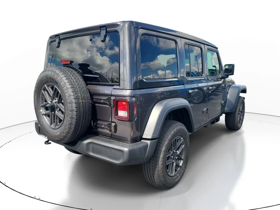 2027 Jeep JL Wrangler - Image 6 of 20