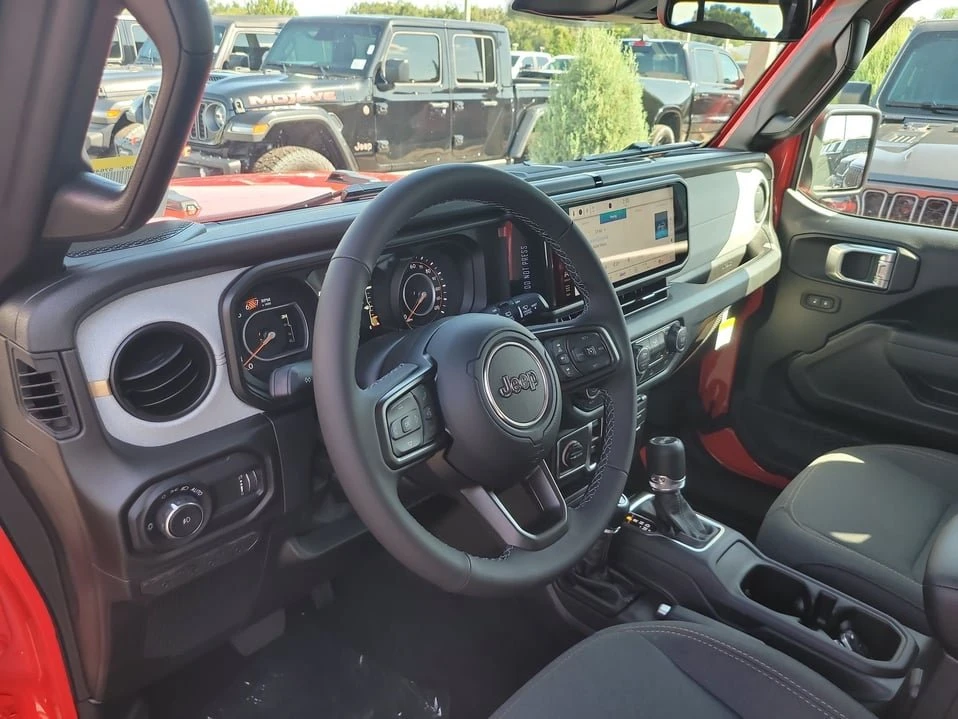 2027 Jeep JL Wrangler - Image 13 of 20