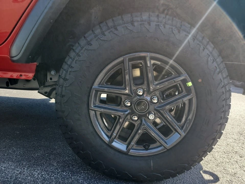 2027 Jeep JL Wrangler - Image 8 of 20