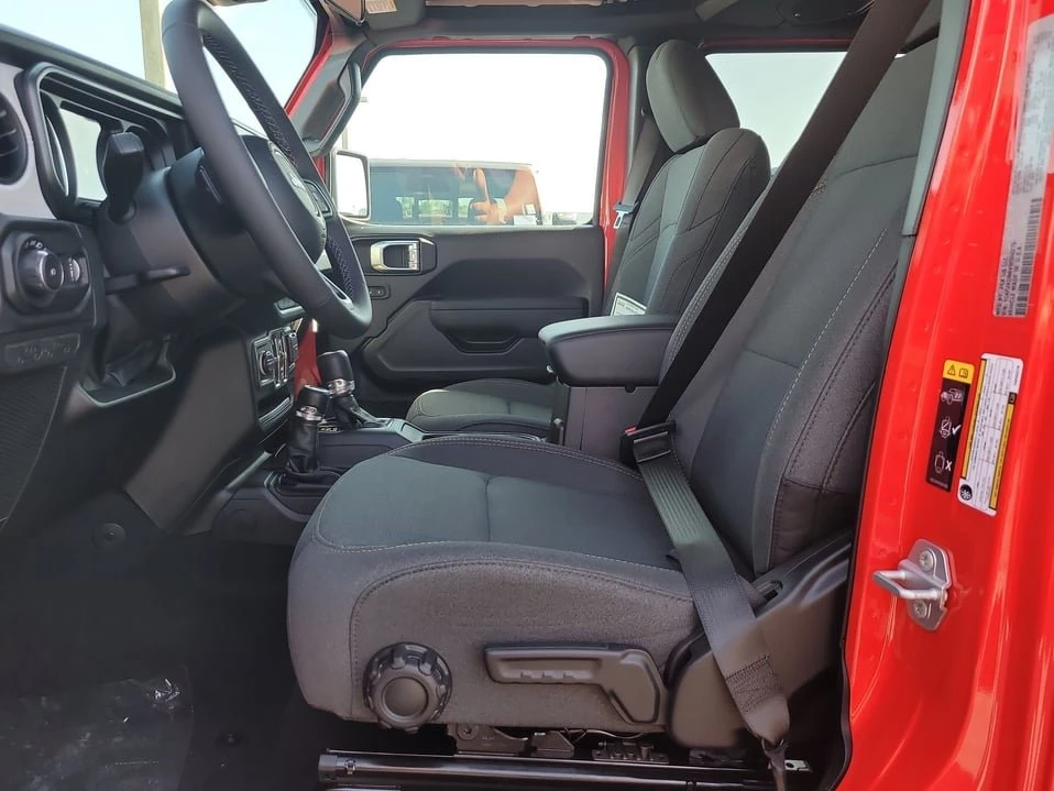 2027 Jeep JL Wrangler - Image 12 of 20