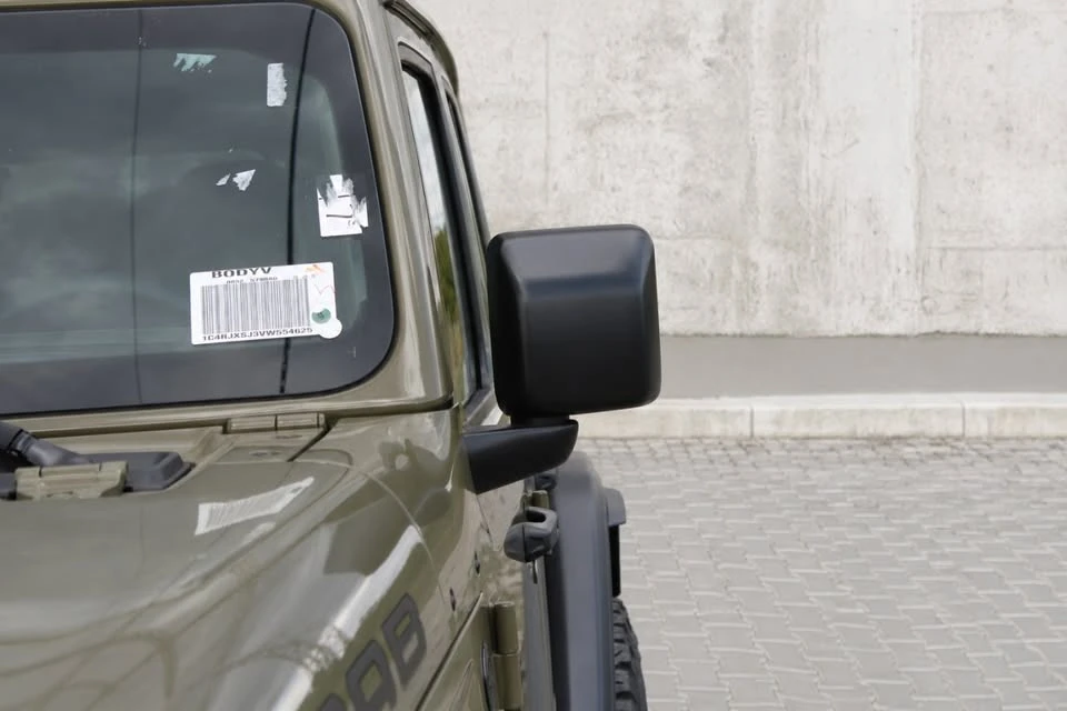 2027 Jeep JL Wrangler - Image 7 of 10