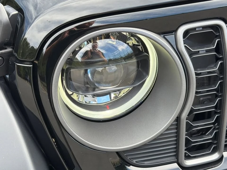 2027 Jeep JL Wrangler - Image 11 of 20