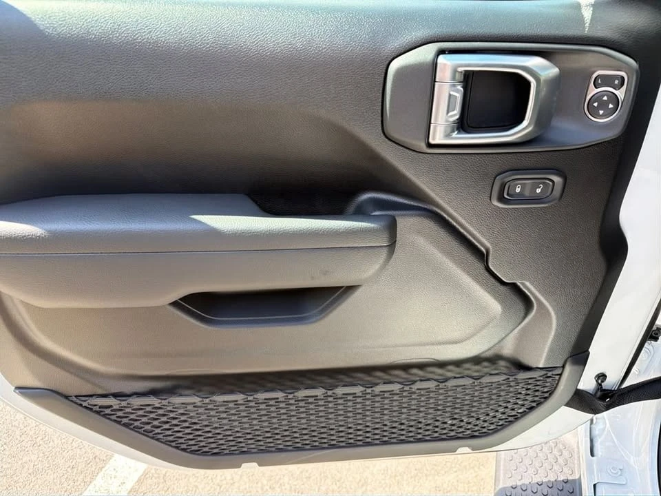 2027 Jeep JL Wrangler - Image 20 of 20