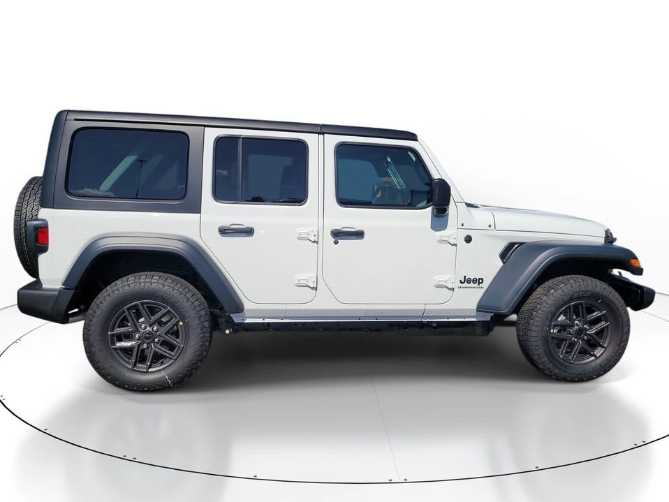 2027 Jeep JL Wrangler - Image 5 of 20
