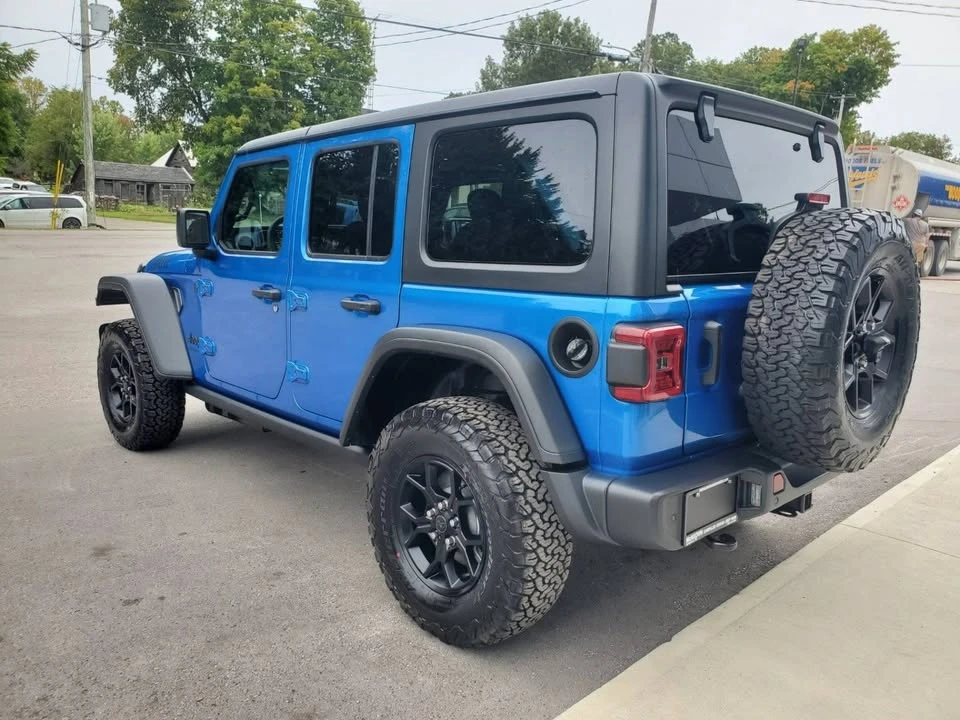 2027 Jeep JL Wrangler - Image 7 of 20