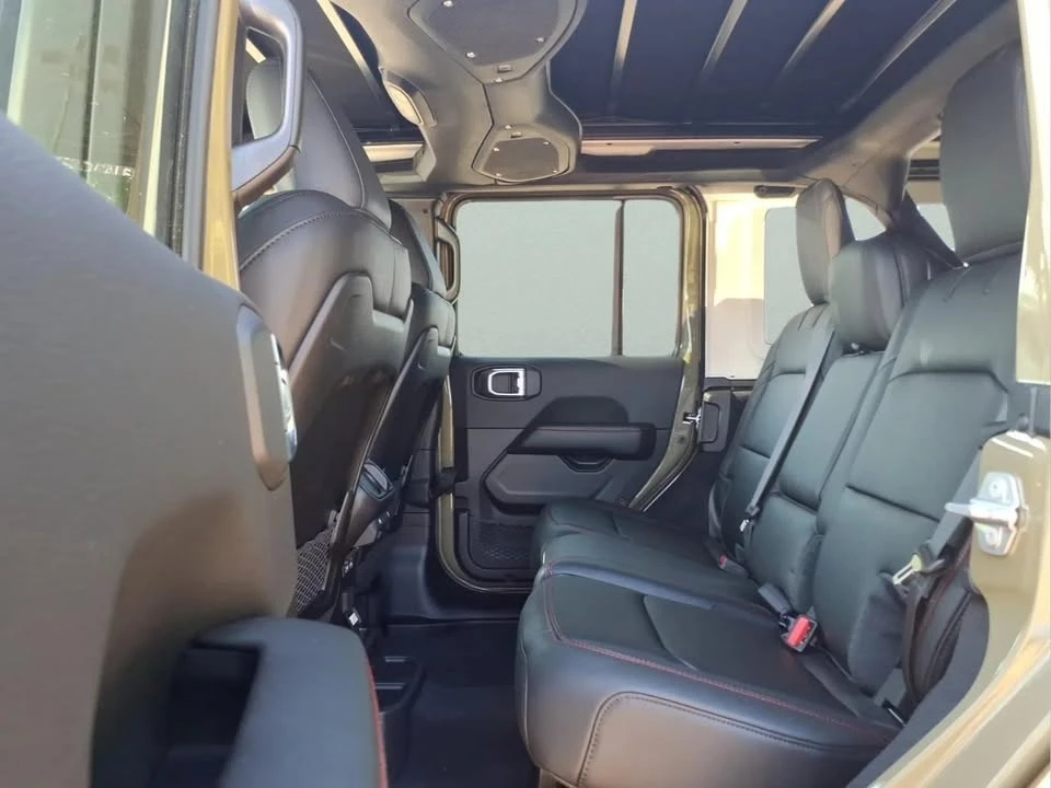 2027 Jeep JL Wrangler - Image 9 of 20