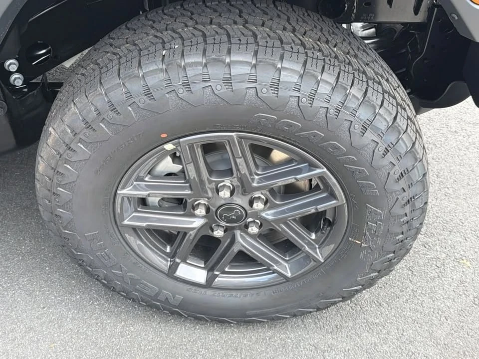 2027 Jeep JL Wrangler - Image 17 of 20