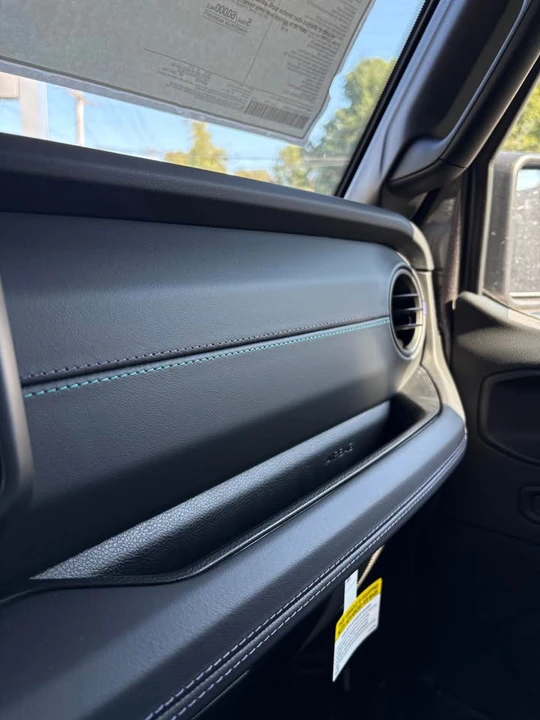 2027 Jeep JL Wrangler - Image 12 of 14